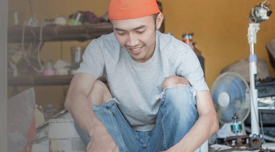 Why choose water damage restoration service for emergency flood repair in Broad Run